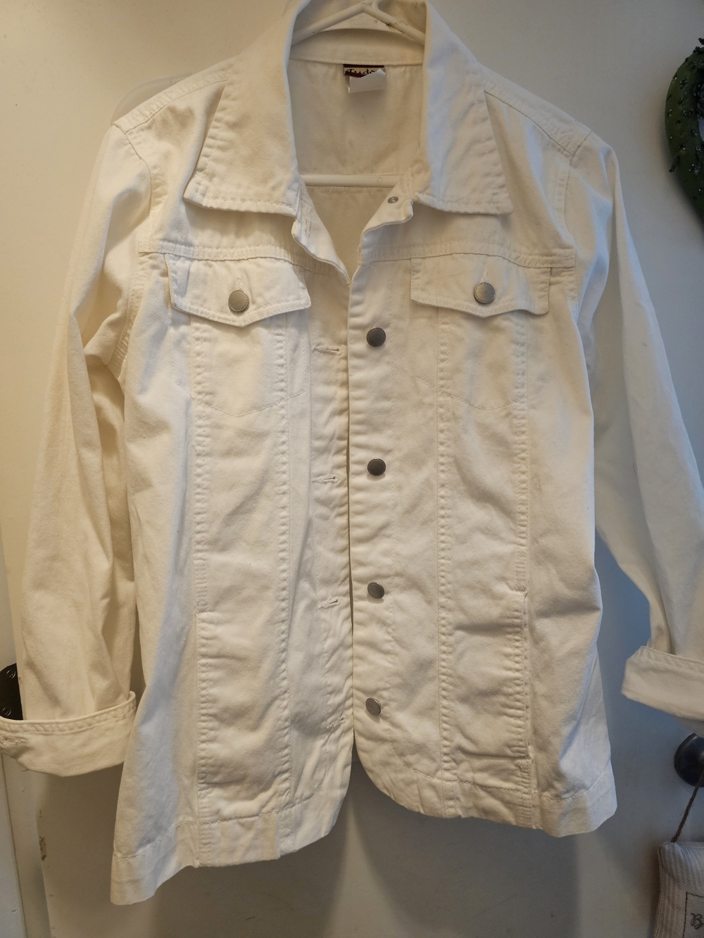 Women's White Lightweight Shirt/Jean Jacket - Classic Button Front